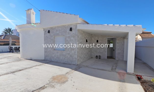 Rynek wtórny - Dom wolnostojący - Torrevieja - El Chaparral / La Siesta